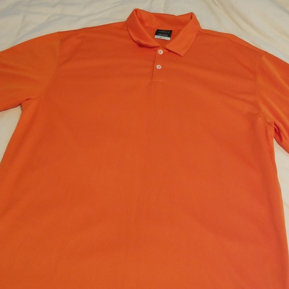 Gently Used Mens Nike Golf Polo